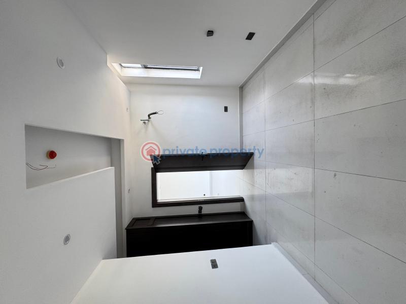 Spacious newly built 2bedroom flat with gym - 7 2 bedroom Block Of Flats For Sale Lekki Phase 1 Lagos - 7