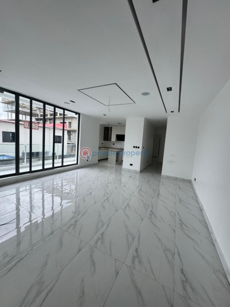 Spacious newly built 2bedroom flat with pool and gym - 2 2 bedroom Block Of Flats For Sale Lekki Phase 1 Lagos - 2