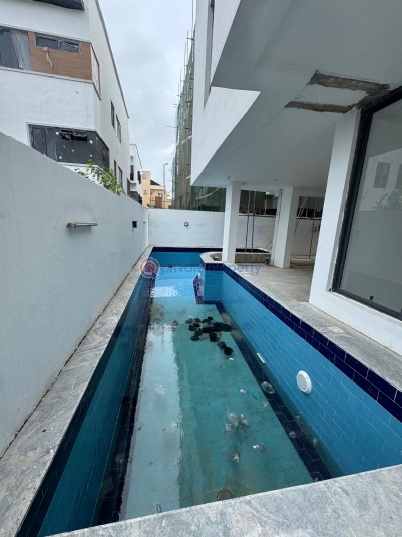 Spacious newly built 2bedroom flat with pool and gym - 10 2 bedroom Block Of Flats For Sale Lekki Phase 1 Lagos - 10