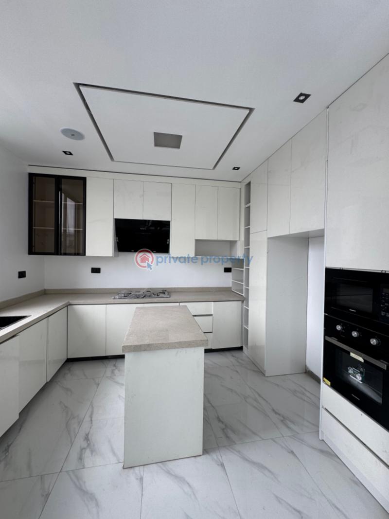 Spacious newly built 2bedroom flat with pool and gym - 13 2 bedroom Block Of Flats For Sale Lekki Phase 1 Lagos - 13