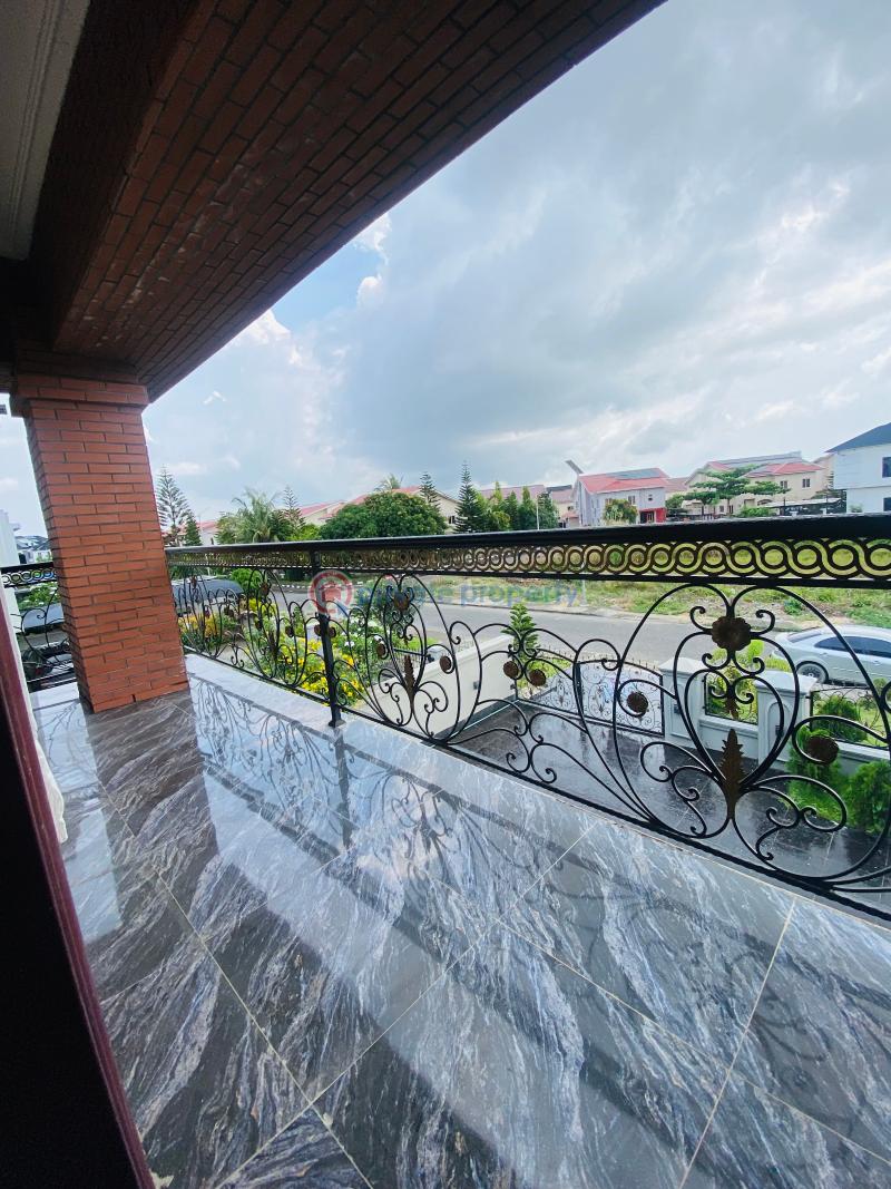 3 bedroom Detached Duplex For Rent Royal Garden Estate Ajah Lagos - 13