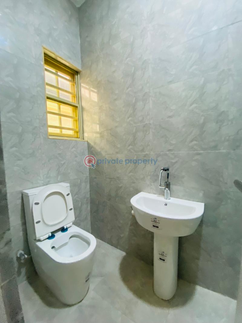 3 bedroom Detached Duplex For Rent Royal Garden Estate Ajah Lagos - 15