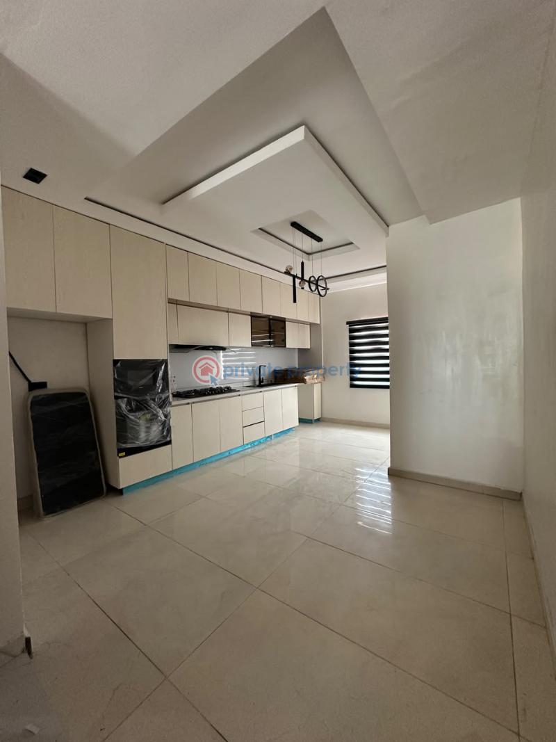 3 bedroom Shared Apartment For Sale Lekki Phase 1 Lagos - 9