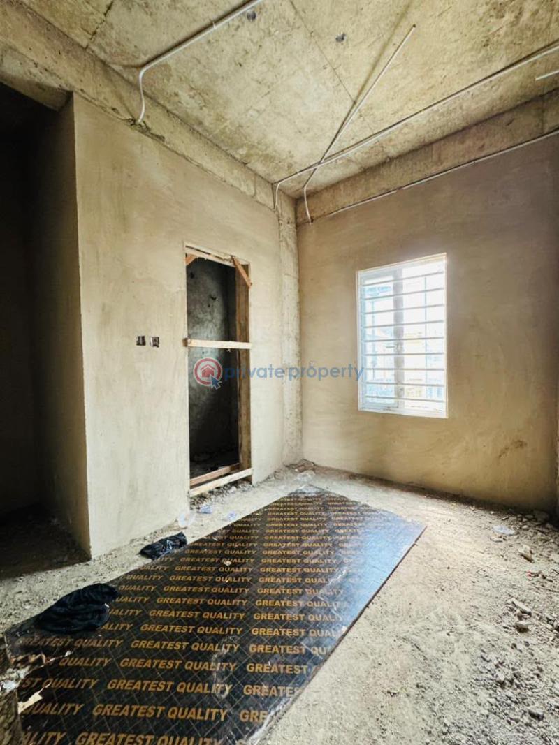 3 bedroom Block Of Flats For Sale Ilupeju Lagos - 3