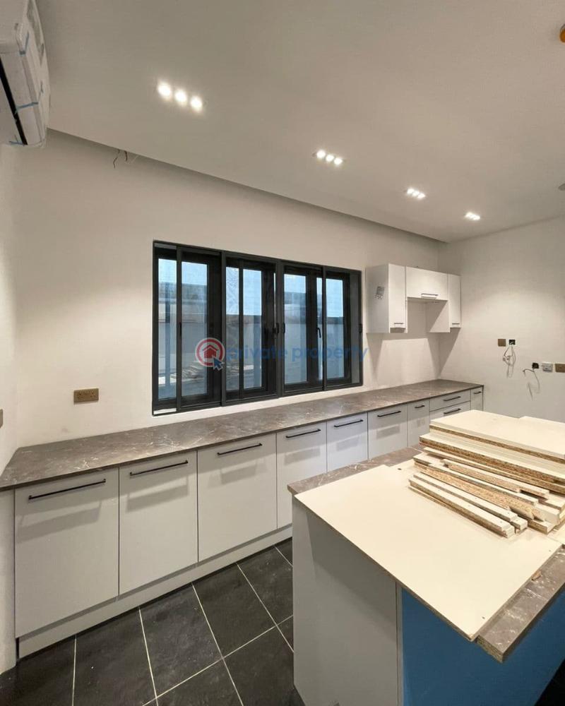 4 bedroom Detached Duplex For Sale Banana Island, Ikoyi, Lagos. Banana Island Ikoyi Lagos - 3