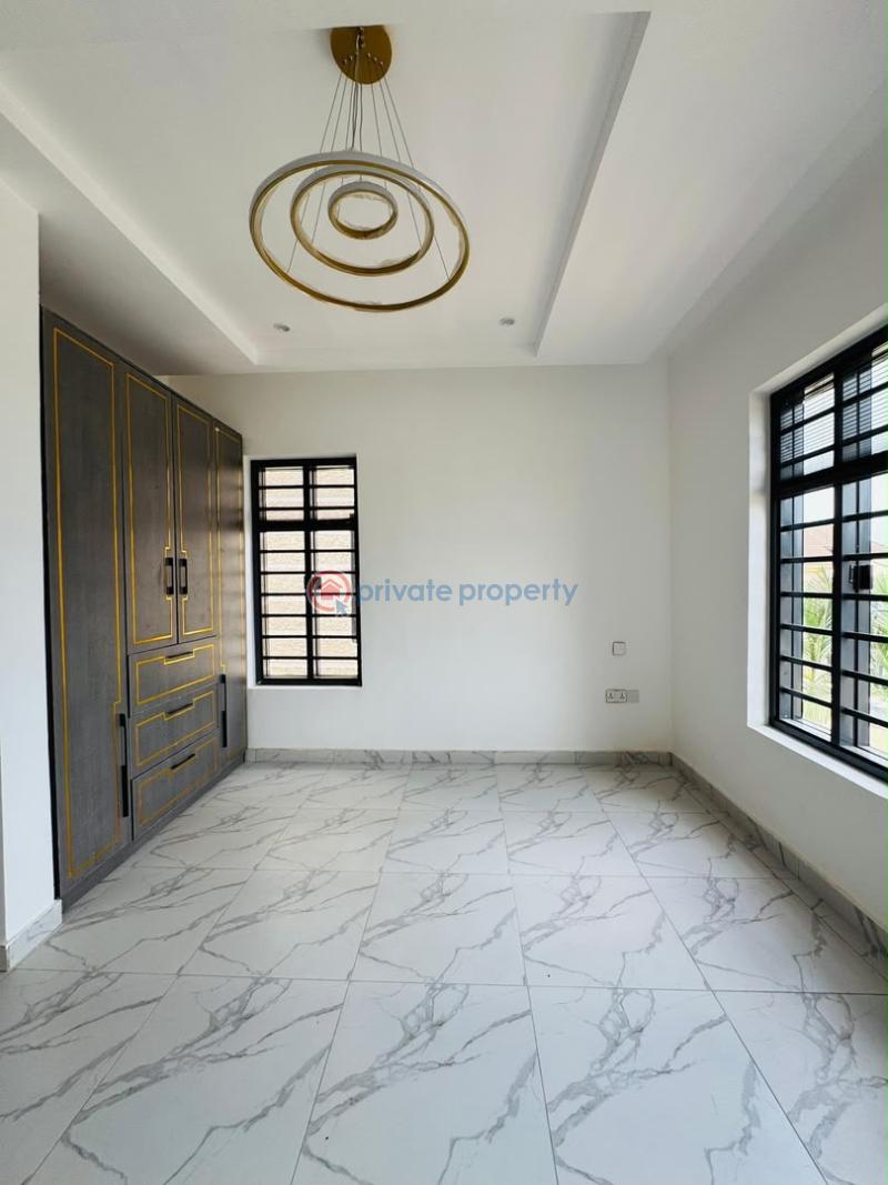 5 bedroom Detached Duplex For Sale Omole Phase 1 Ojodu Lagos - 3