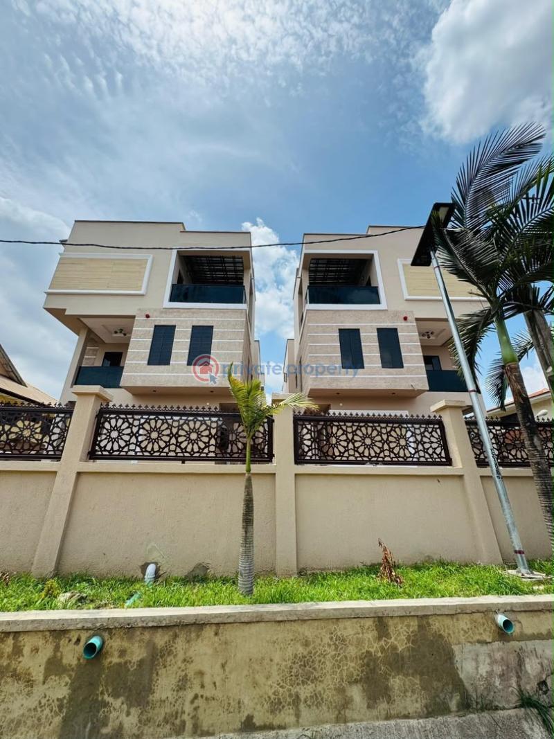 5 bedroom Detached Duplex For Sale Omole Phase 1 Ojodu Lagos - 1
