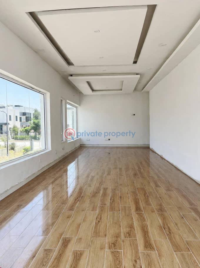 2 bedroom Mall/Complex/Plaza For Rent Akinmade Lekki Phase 1 Lagos - 2