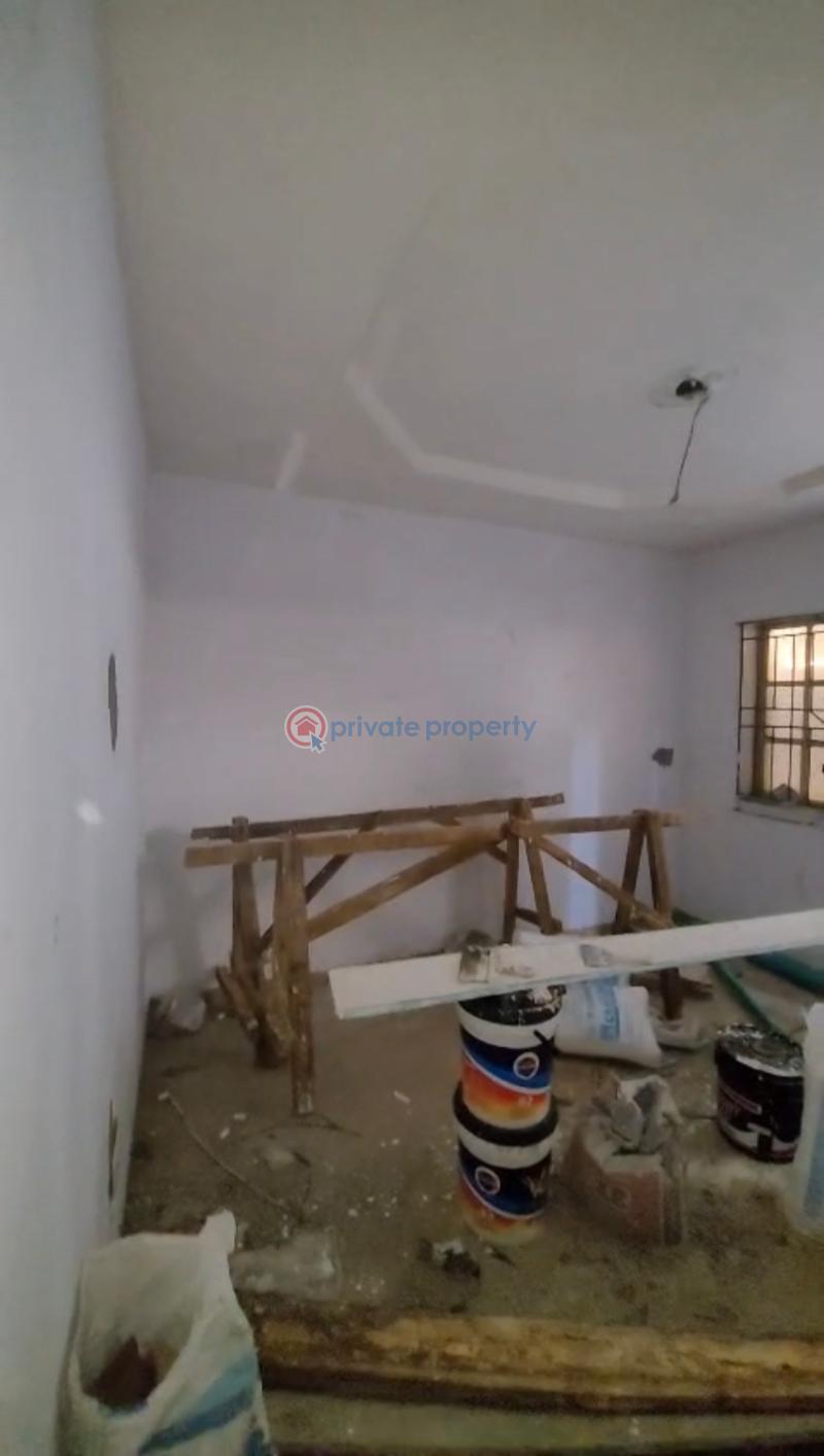 1 bedroom Mini Flat For Rent Costain Yaba Lagos - 0