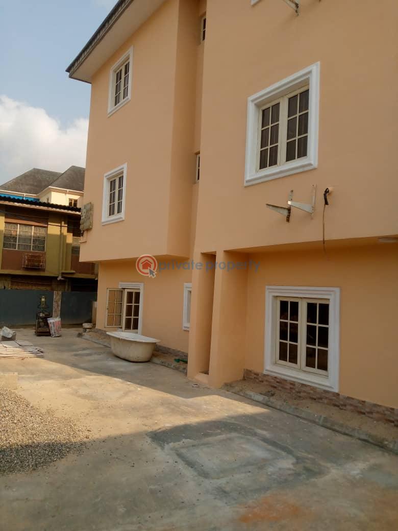 3 bedroom Block Of Flats For Sale Ago Palace Isolo Lagos - 4