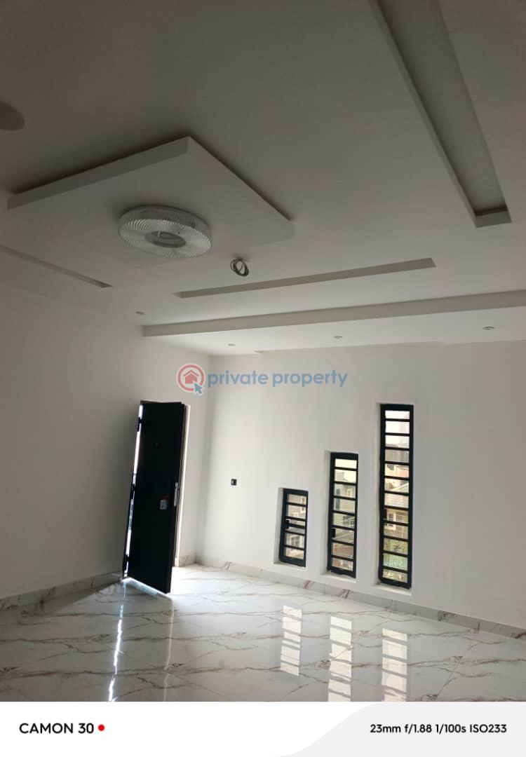 Spacious newly well built 5bedroom detach duplex with bq - 12 5 bedroom House For Sale Magodo Phase 2 Kosofe/Ikosi Lagos - 12