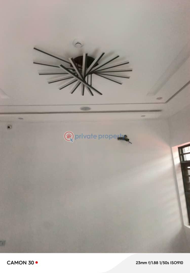 Spacious newly well built 5bedroom detach duplex with bq - 1 5 bedroom House For Sale Magodo Phase 2 Kosofe/Ikosi Lagos - 1