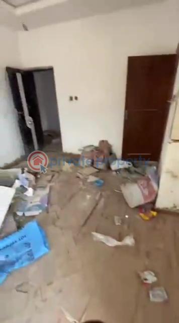 1 bedroom Self Contain For Rent Palmgroove Shomolu Lagos - 5