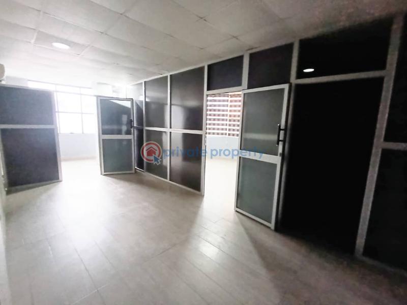 Spacious office space - 2 1 bedroom Office For Rent Lekki Phase 1 Lagos - 2