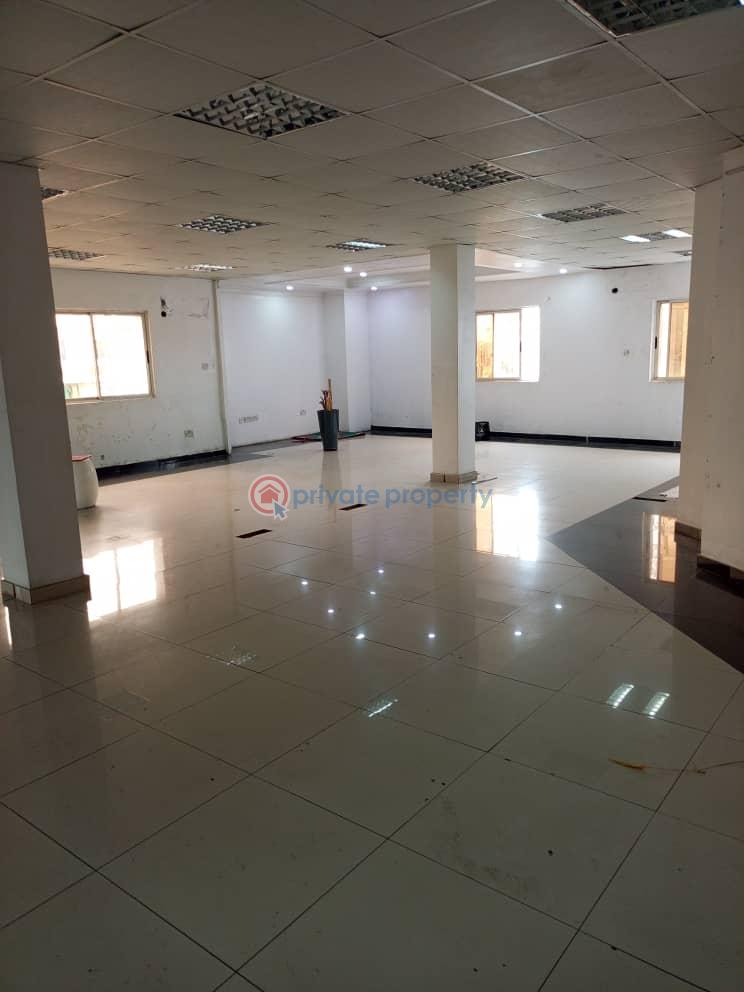 Office For Rent Off Admiralty Way Lekki Phase 1 Lagos - 4