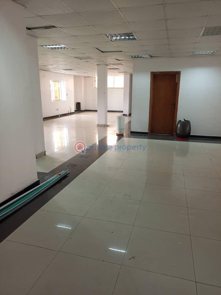 Office For Rent Off Admiralty Way Lekki Phase 1 Lagos - 3