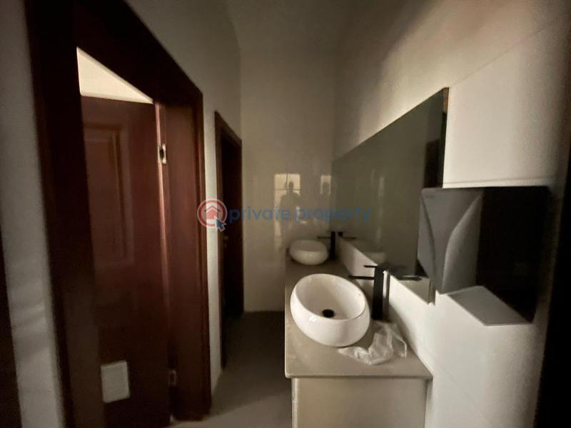 Office For Rent Admiralty Way Lekki Phase 1 Lagos - 13