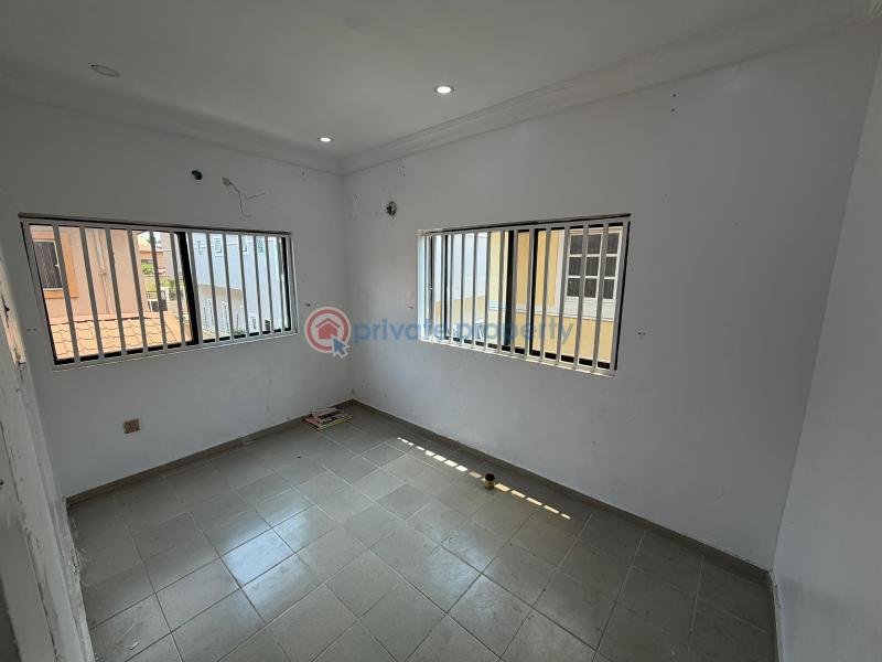 1 bedroom Mini Flat For Rent Lekki Phase 1 Lagos - 0