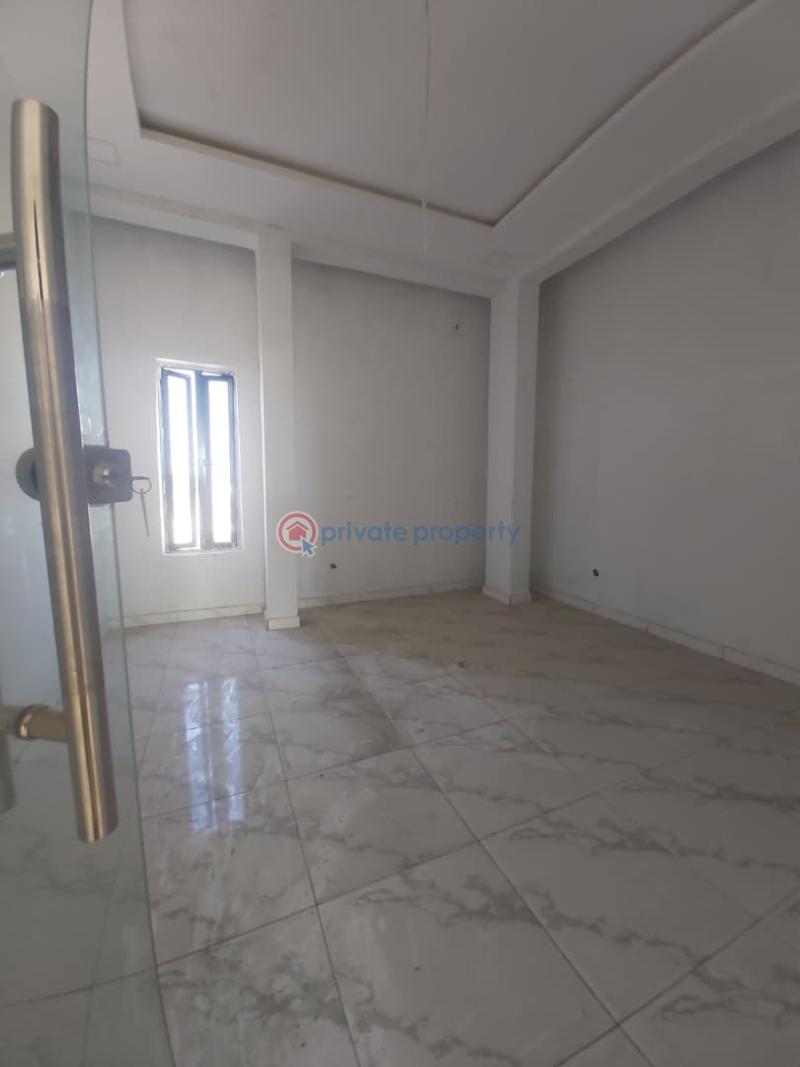 Shop For Rent Ogombo Road Abraham Adesanya Sangotedo Lagos - 7