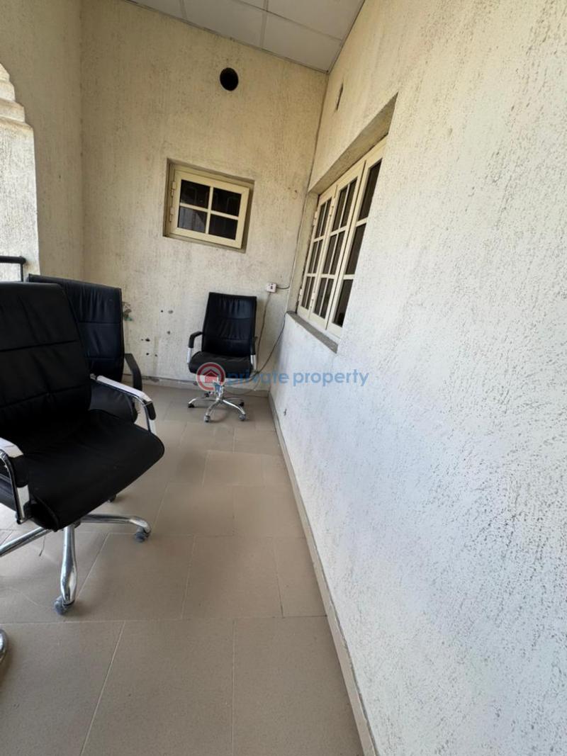 1 bedroom Mini Flat For Rent Agungi Lekki Lagos - 6