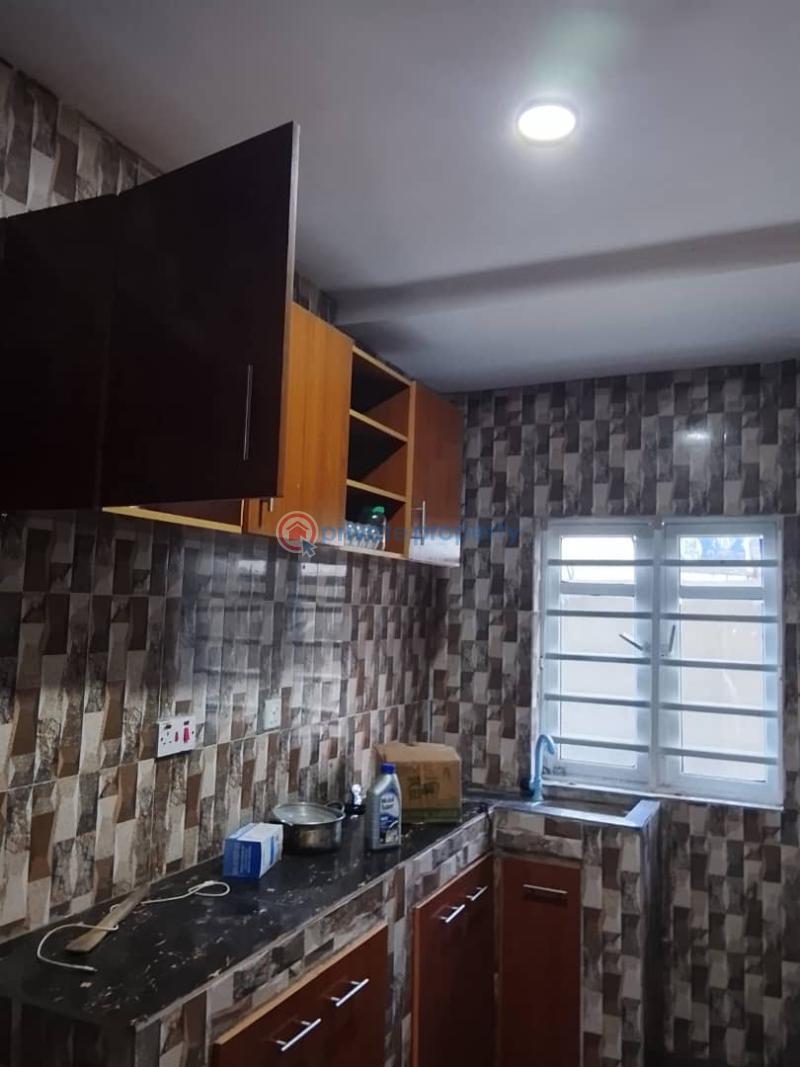 1 bedroom Block Of Flats For Rent Olakunle Traffic Light After Kuola Ibadan Oyo - 3
