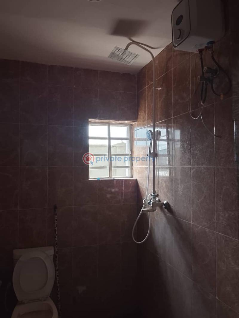 1 bedroom Block Of Flats For Rent Olakunle Traffic Light After Kuola Ibadan Oyo - 2