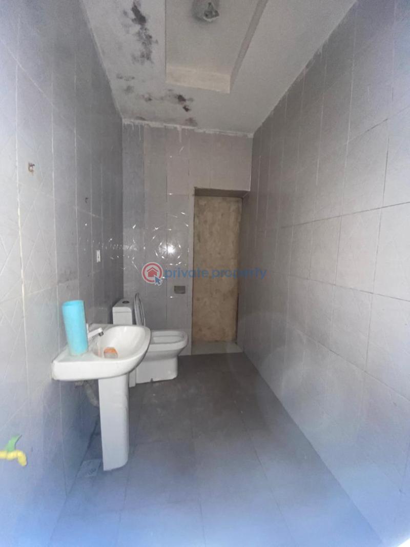 Self Contain For Rent Osapa London Lekki Lagos - 2