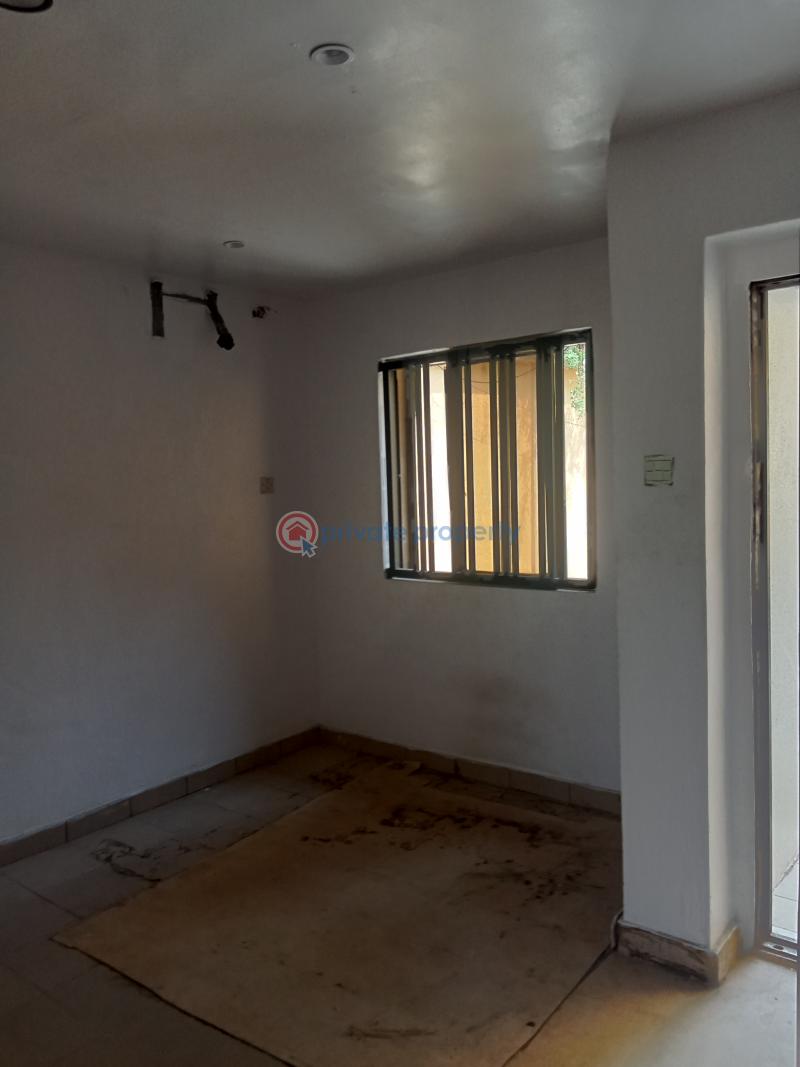 1 bedroom Room or Boys Quarter For Rent Lekki Phase 1 Lagos - 3