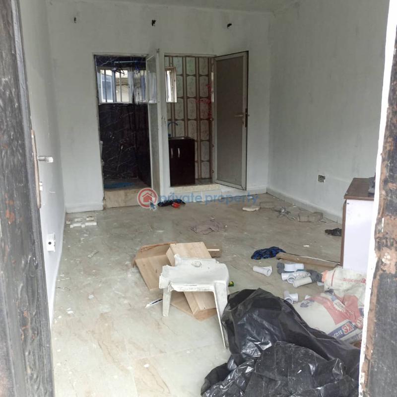 1 bedroom Self Contain For Rent Ilasan Lekki Lagos - 3