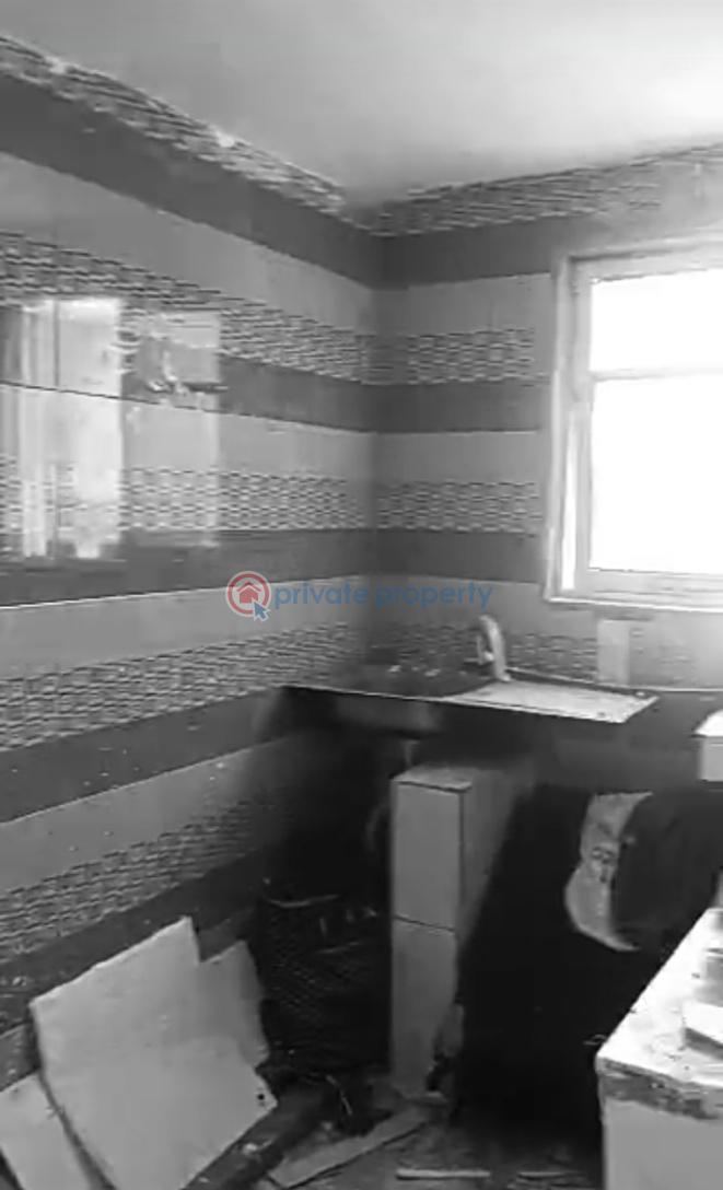 1 bedroom Self Contain For Rent Before Round About Orchid Road Lekki Lagos - 0