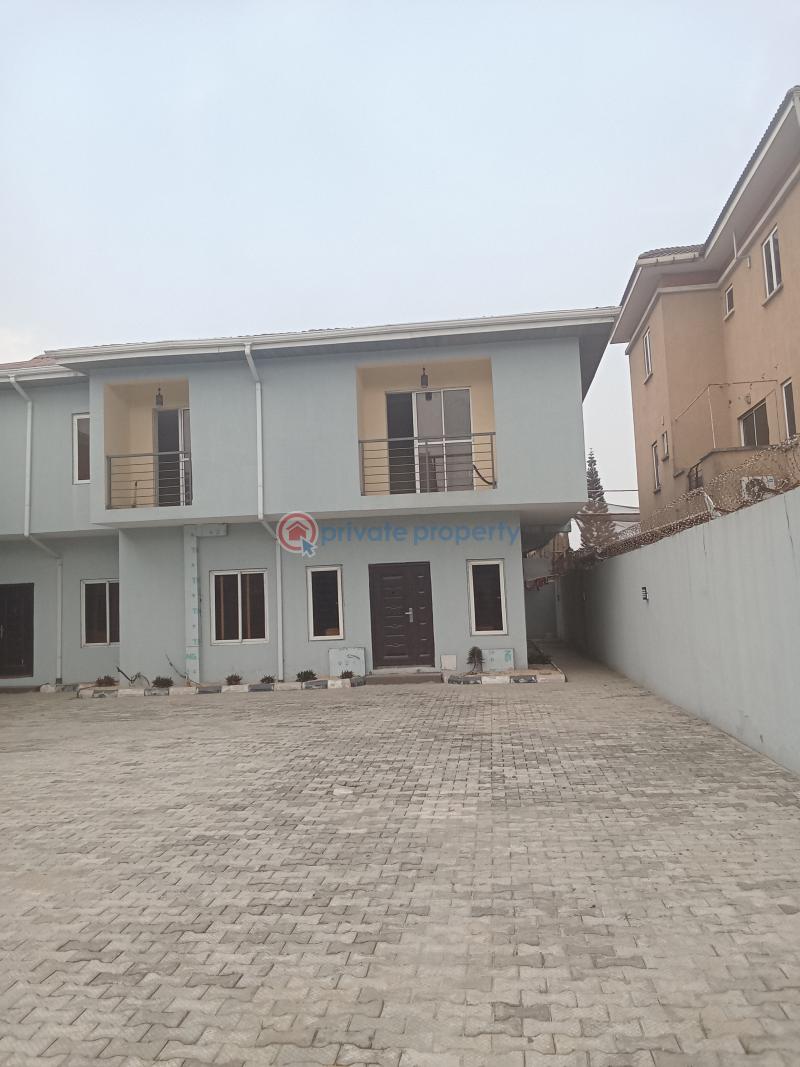 1 bedroom Shared Apartment For Rent U3 Estate Lekki Phase 1 Lekki Phase 1 Lagos