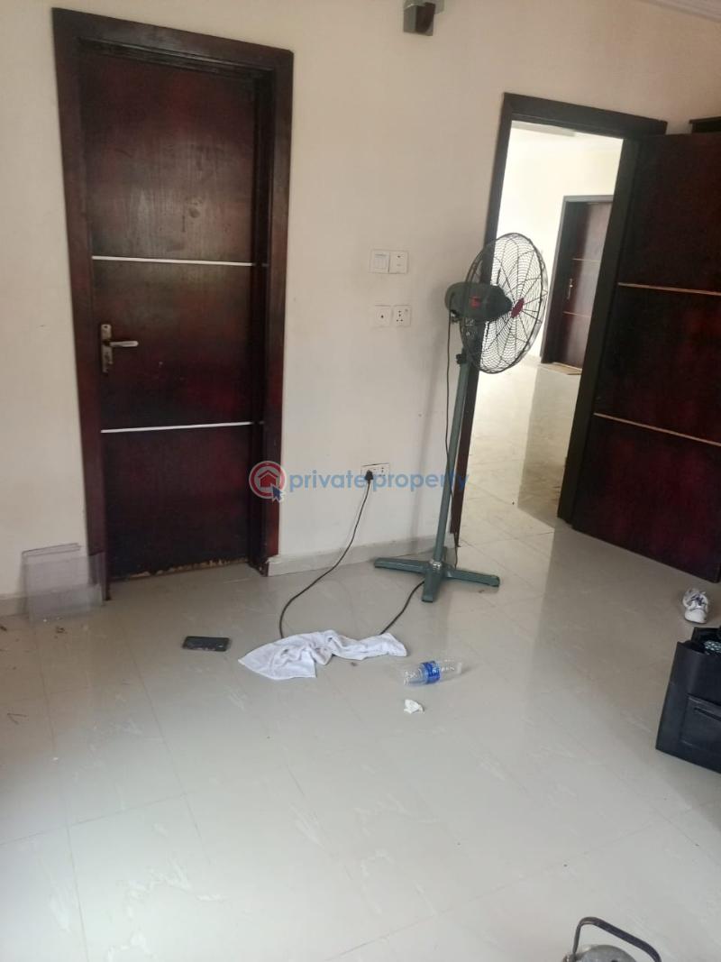 1 bedroom Shared Apartment For Rent By The Size Of Blenco Peninsula Estate Ajah Lagos - 4