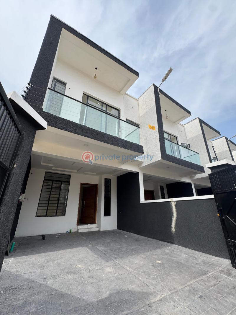 Spacious self compound 3 bedroom terraced duplex . - 0 3 bedroom Terrace For Sale Ikota Lekki Lagos - 0