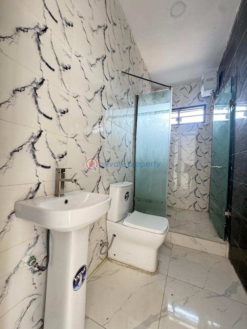 Spacious self compound 3 bedroom terraced duplex . - 4 3 bedroom Terrace For Sale Ikota Lekki Lagos - 4
