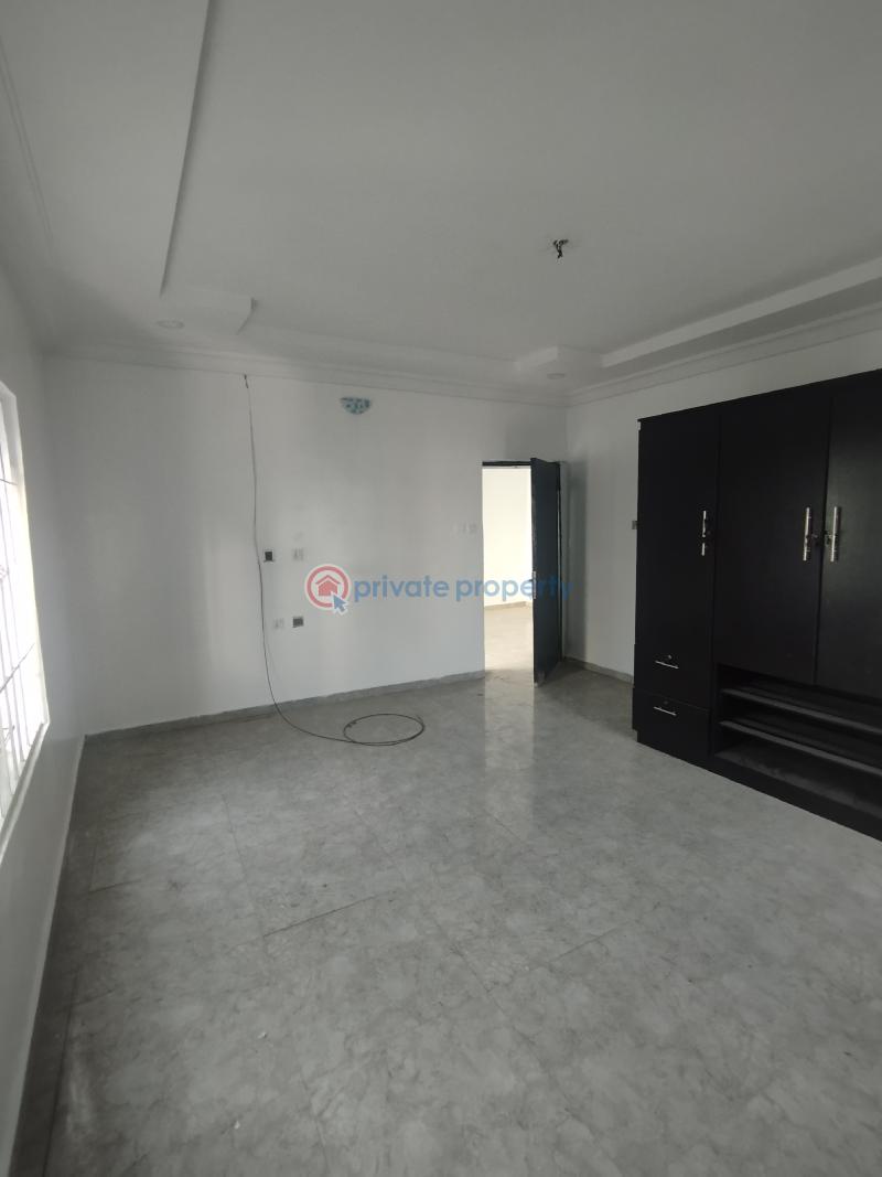 4 bedroom Semi detached Duplex For Rent Ilasan Lekki Lagos - 17