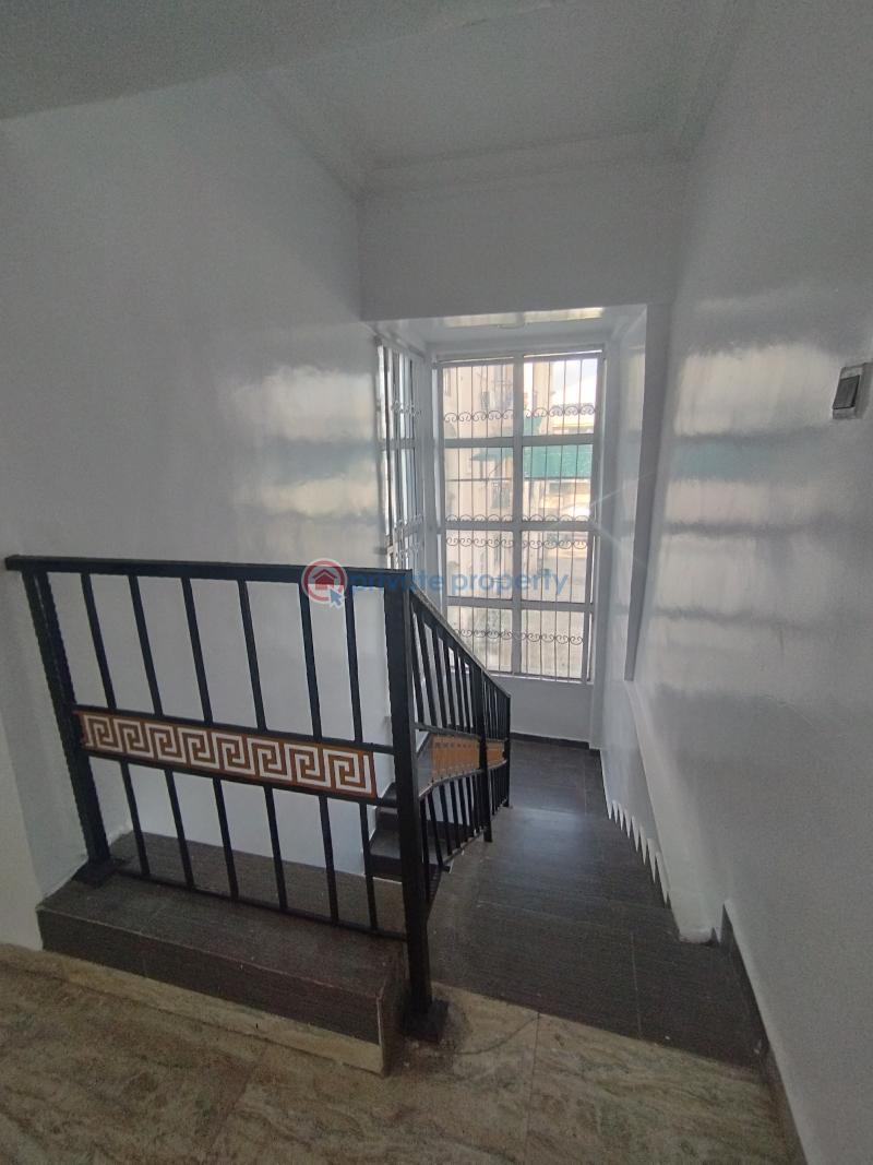 4 bedroom Semi detached Duplex For Rent Ilasan Lekki Lagos - 11