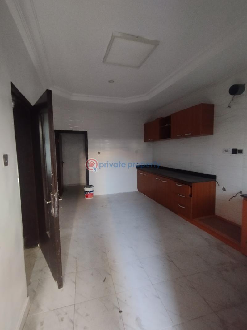 4 bedroom Semi detached Duplex For Rent Ilasan Lekki Lagos - 9