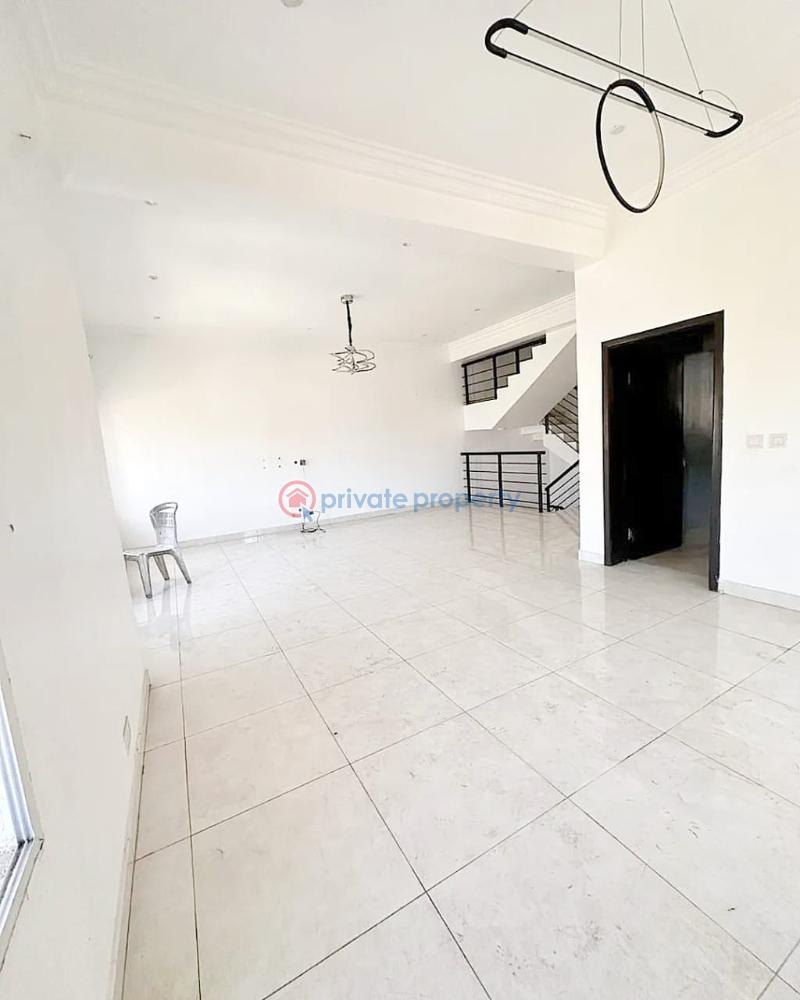 Spacious self service 3-bedroom terrace duplex - 5 3 bedroom Terraced Duplex For Rent Ikate Elegushi Lekki Lagos - 5