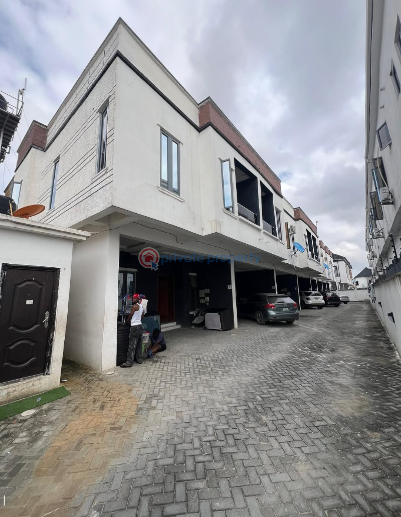 Spacious self service 4bedroom terrace duplex with bq at ikota - 1 4 bedroom Terrace For Rent Ikota Lekki Lagos - 1