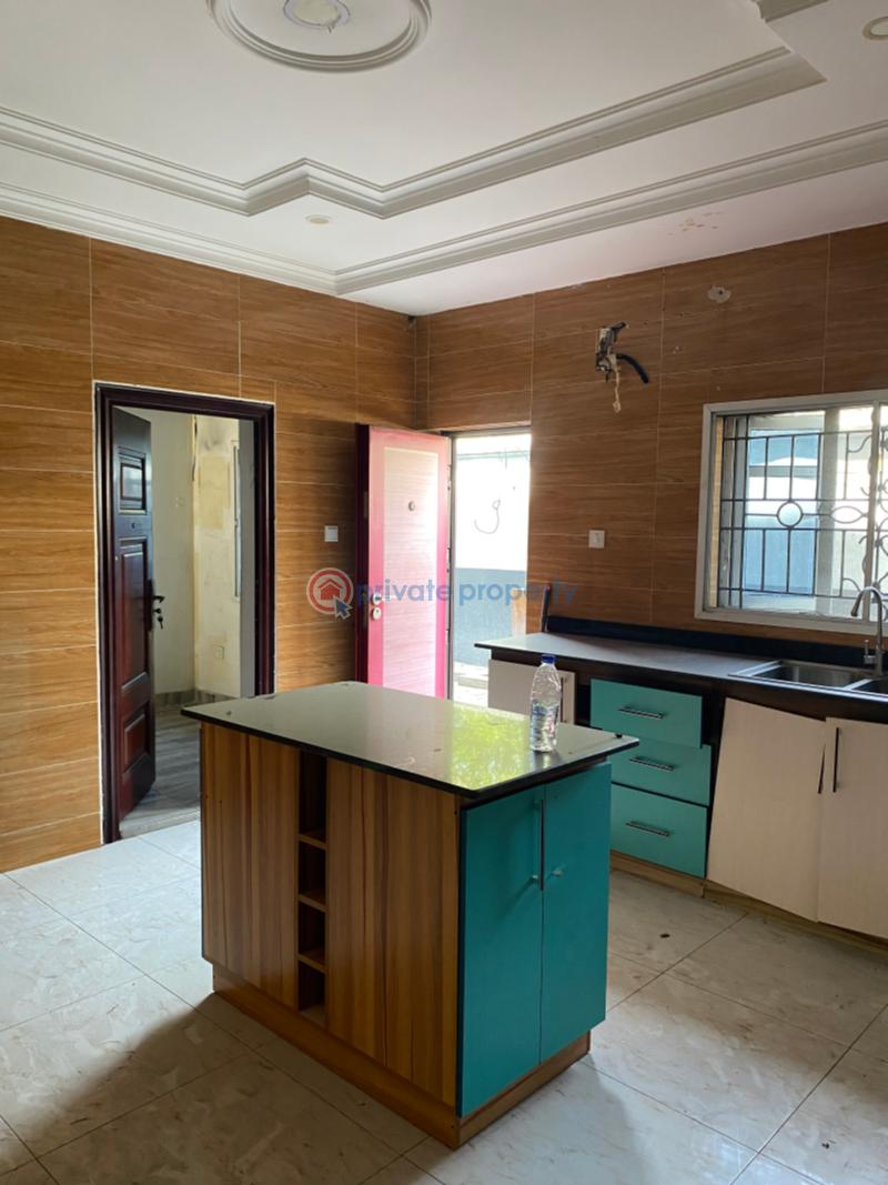 4 bedroom Terraced Duplex For Rent In A Secured Estate Off Freedom Way Ikate Lekki Phase 1 Lagos - 5