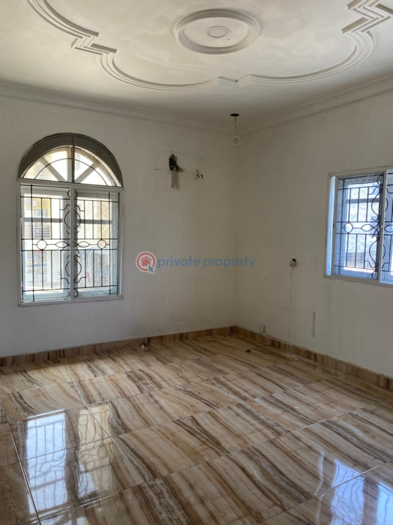 4 bedroom Terraced Duplex For Rent In A Secured Estate Off Freedom Way Ikate Lekki Phase 1 Lagos - 12