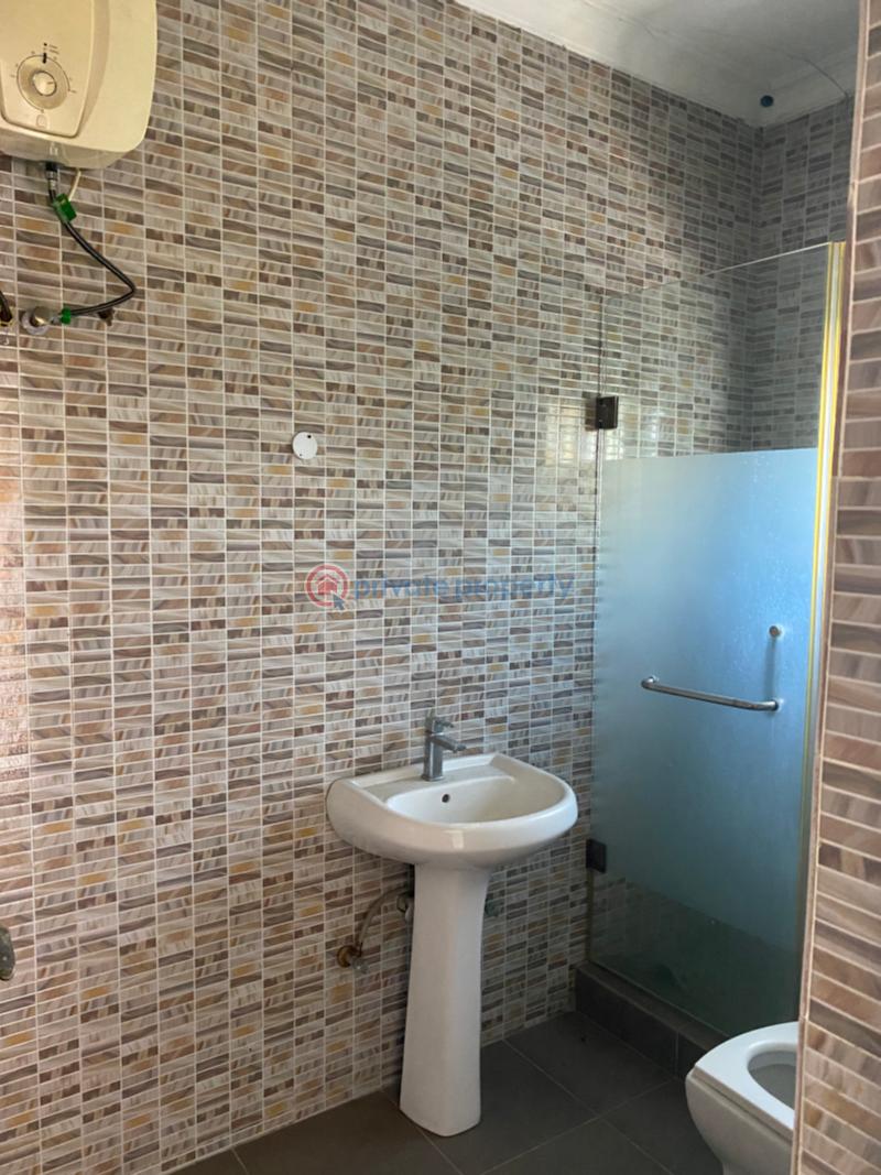 4 bedroom Terraced Duplex For Rent In A Secured Estate Off Freedom Way Ikate Lekki Phase 1 Lagos - 16