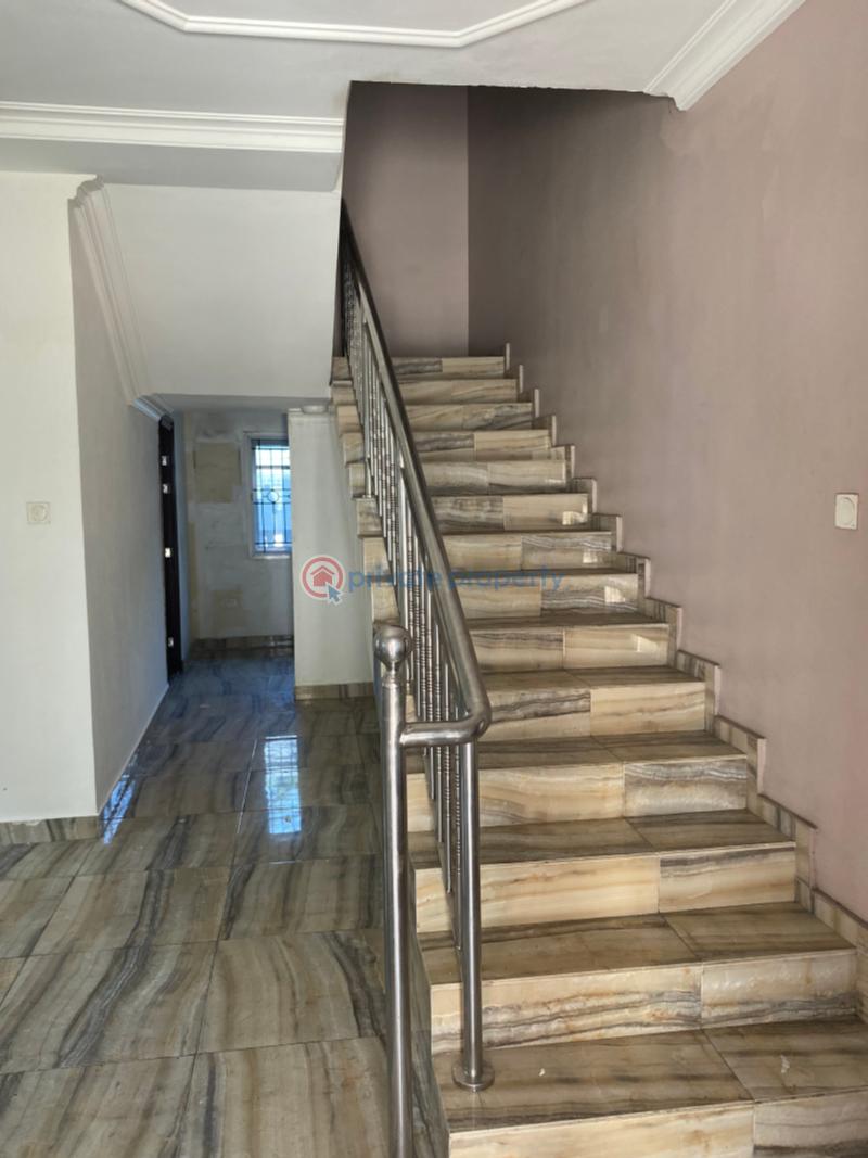 4 bedroom Terraced Duplex For Rent In A Secured Estate Off Freedom Way Ikate Lekki Phase 1 Lagos - 2