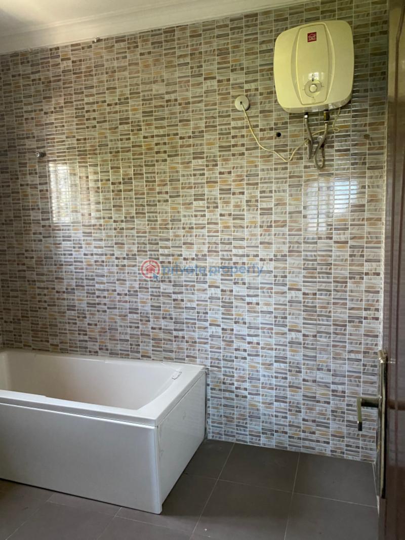 4 bedroom Terraced Duplex For Rent In A Secured Estate Off Freedom Way Ikate Lekki Phase 1 Lagos - 17