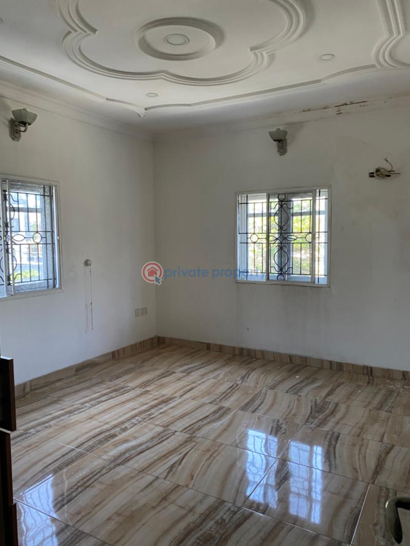 4 bedroom Terraced Duplex For Rent In A Secured Estate Off Freedom Way Ikate Lekki Phase 1 Lagos - 14