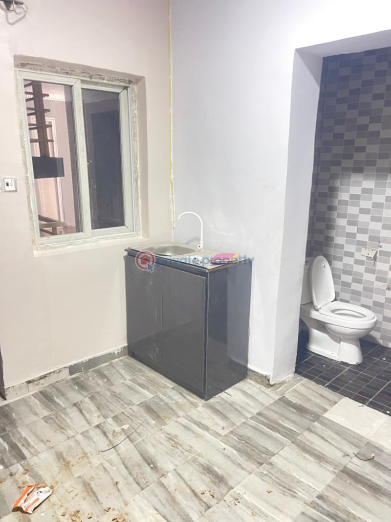 1 bedroom Self Contain For Rent Ikate Elegushi Lekki Lagos - 7