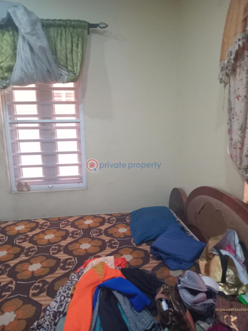 Self Contain For Rent Off Admiralty Way Lekki Phase 1 Lagos - 1