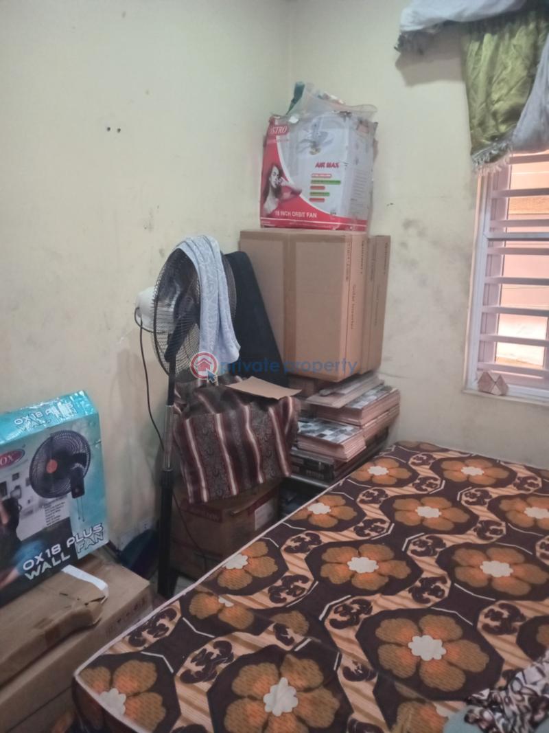 Self Contain For Rent Off Admiralty Way Lekki Phase 1 Lagos - 2