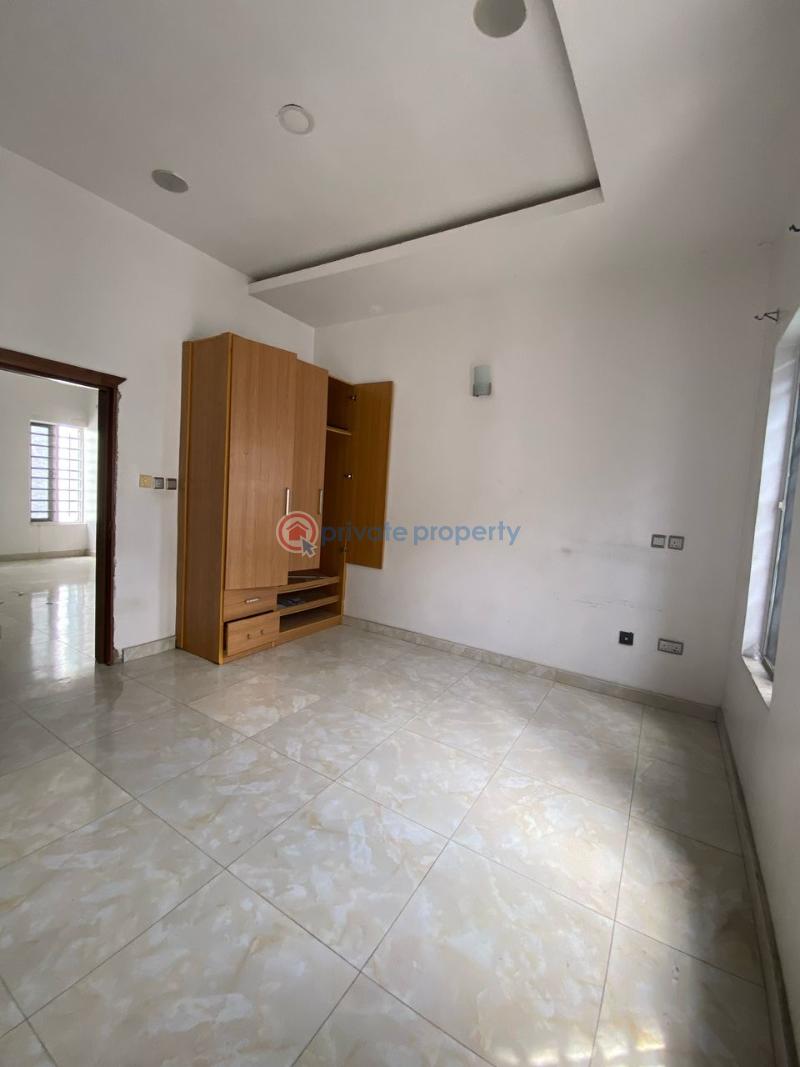 1 bedroom Shared Apartment For Rent Osapa Lekki Lekki Lagos - 0