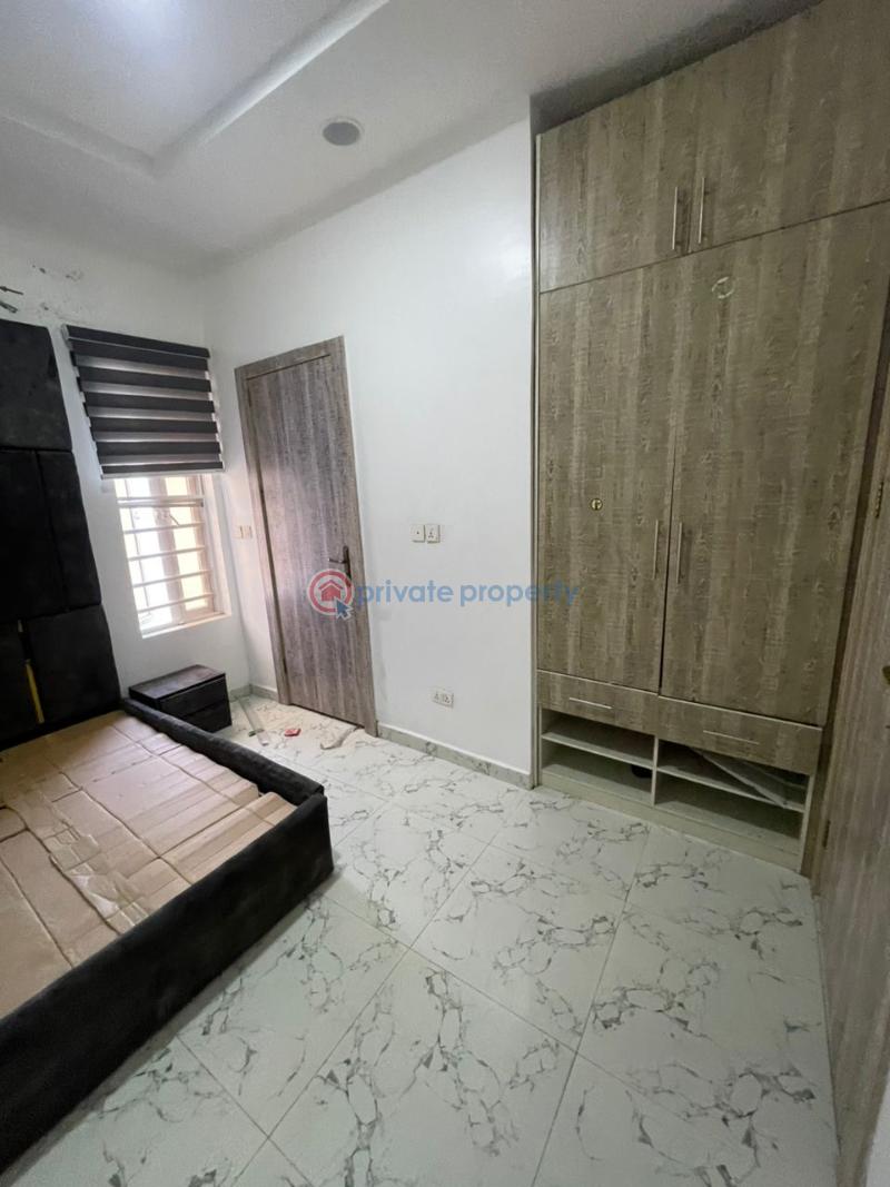 1 bedroom Shared Apartment For Rent Along Lekki Expressway Lagos - 2